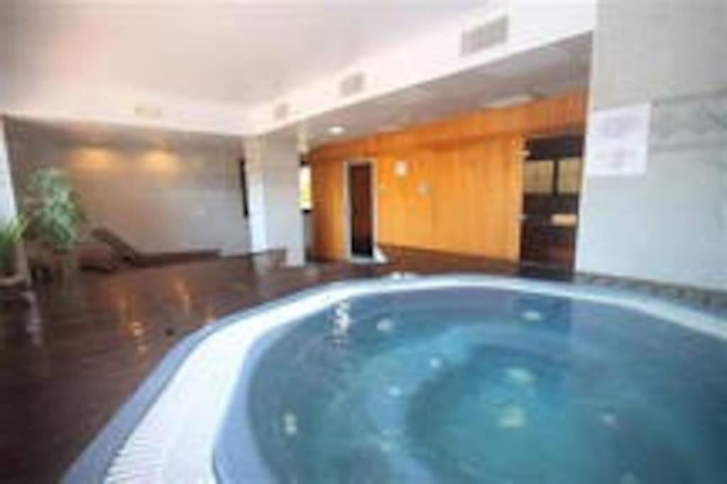 Luxury Apartment With Sea Views, Golf, Gym, Spa, 7 Pools Ojén エクステリア 写真