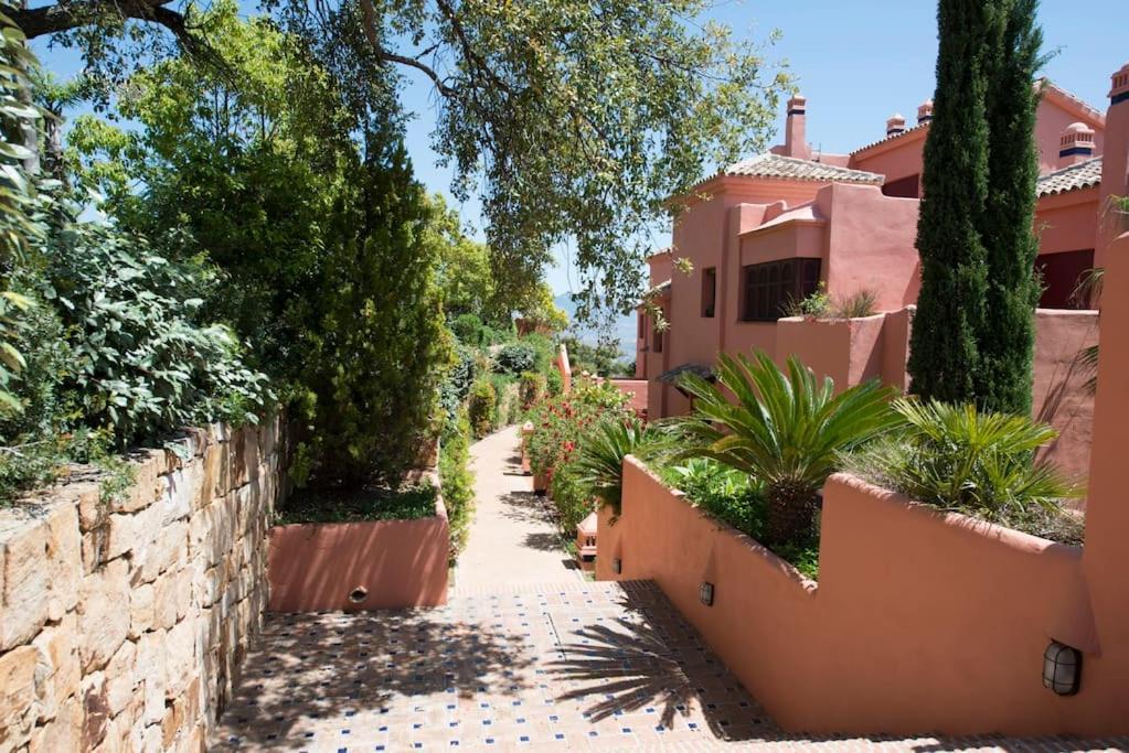 Luxury Apartment With Sea Views, Golf, Gym, Spa, 7 Pools Ojén エクステリア 写真