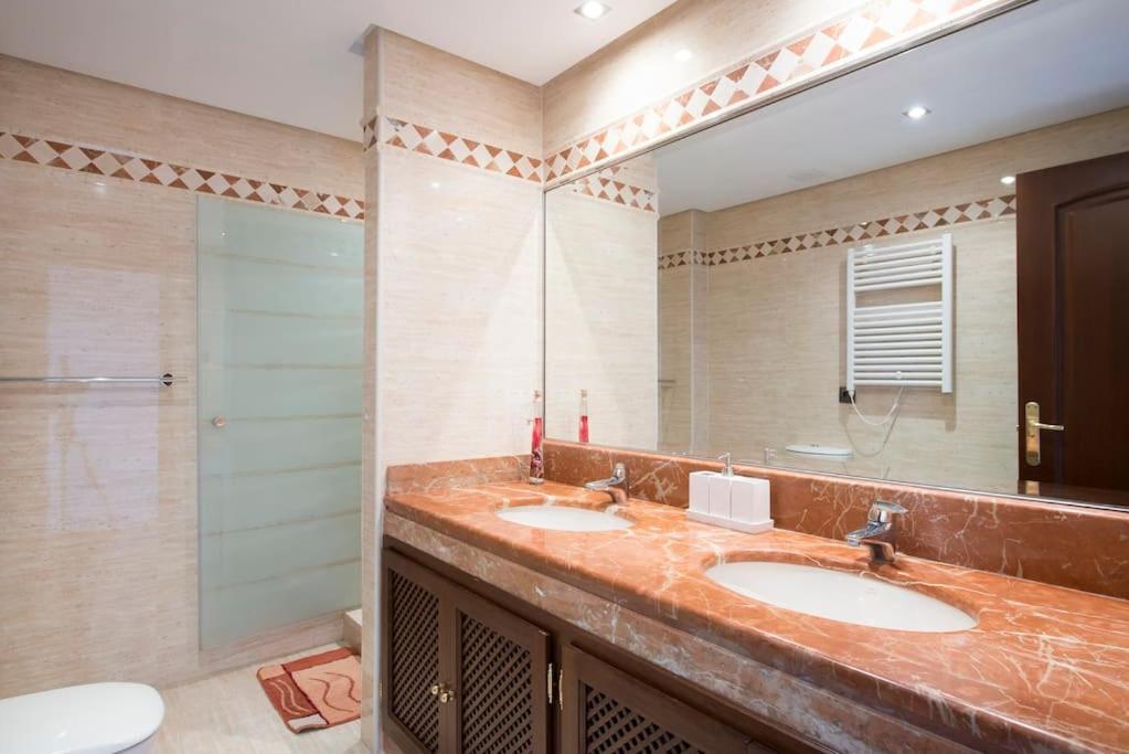 Luxury Apartment With Sea Views, Golf, Gym, Spa, 7 Pools Ojén エクステリア 写真